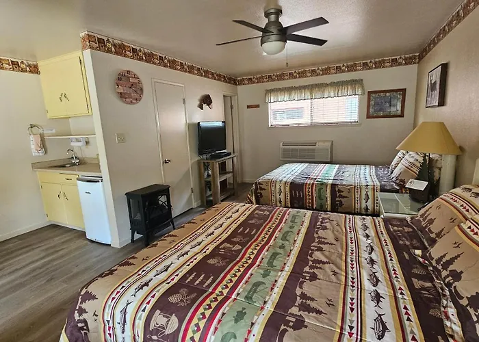 Sequoia Lodge